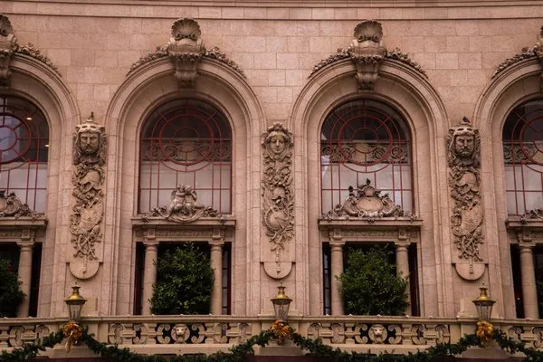 Фасадные элементы