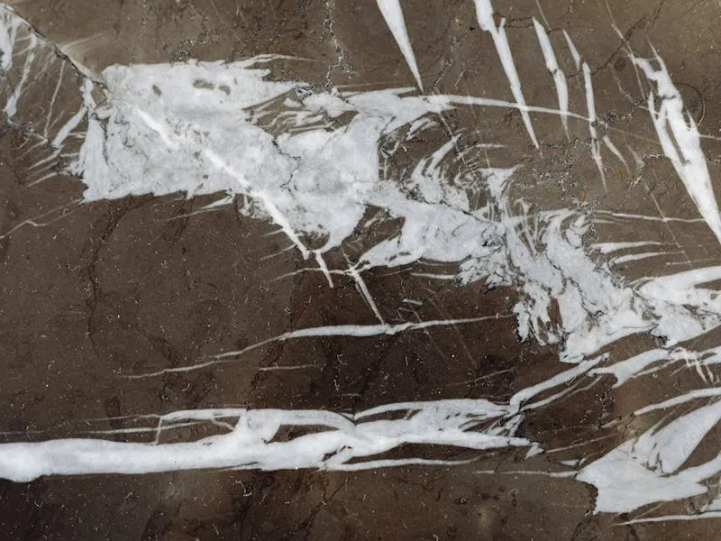 Мрамор Emperador Dark — текстура камня