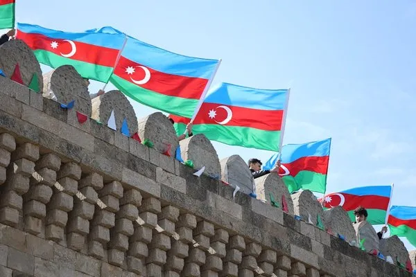 Парапетные крышки