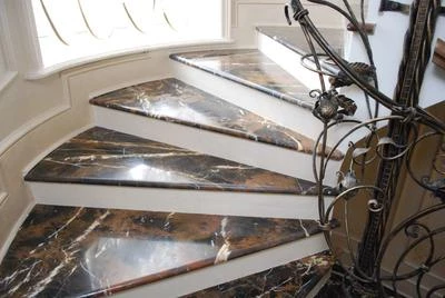 Ступени из мрамора