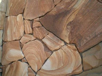 Забор из дагестанского песчаника