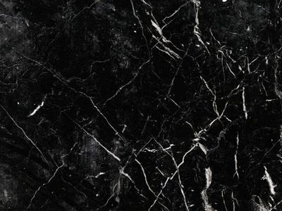 Пол из черного мрамора модульный