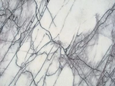 Отмостка из белого мрамора