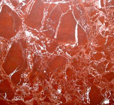 Отмостка из красного мрамора