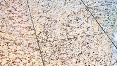 Пол из гранита