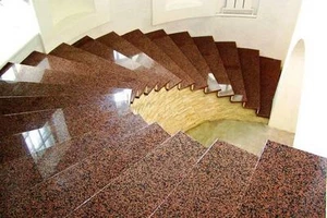 Ступени из гранита