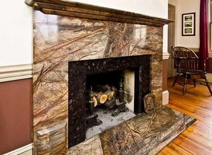 Камин из гранита